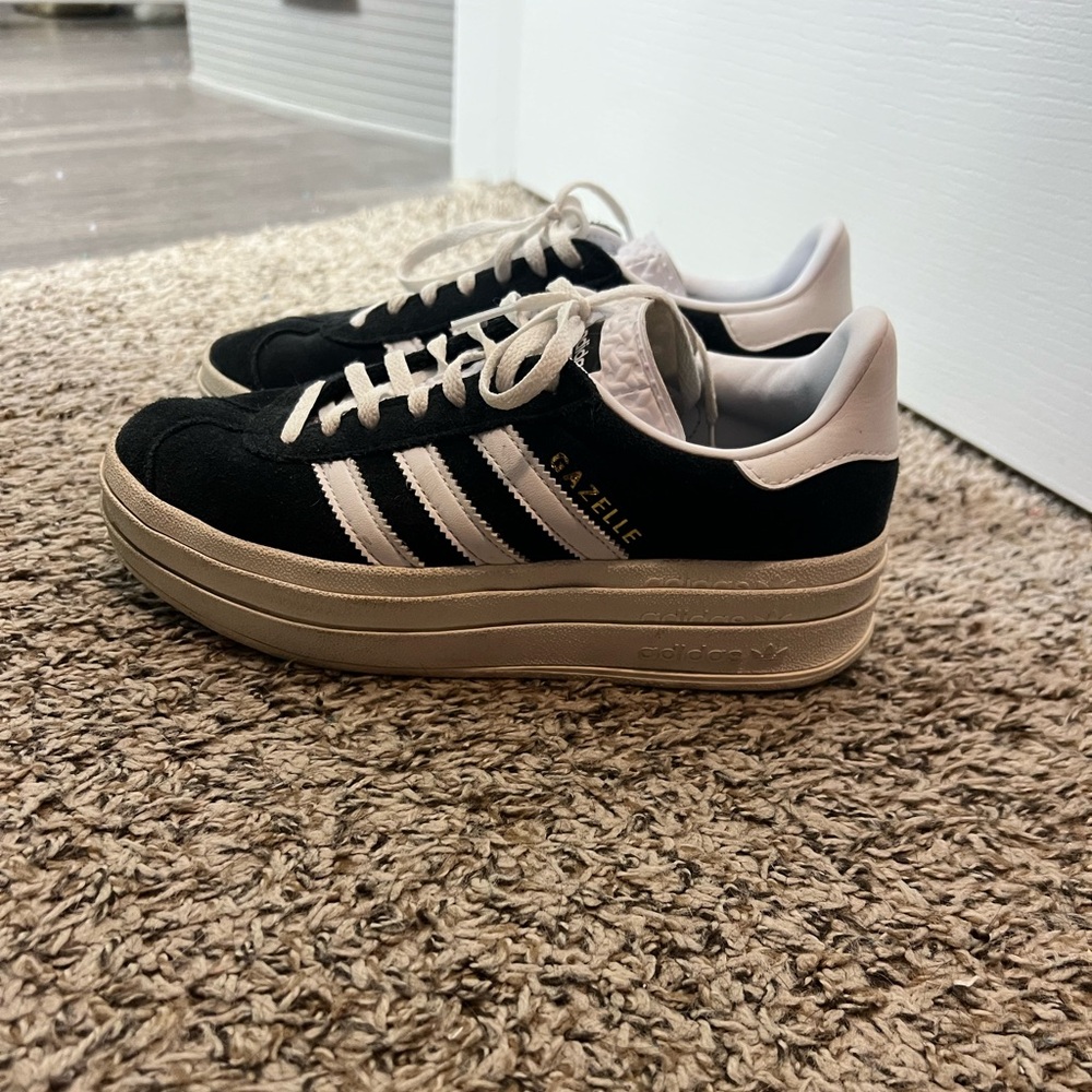 Adidas gazelle bold black and white size 6.5